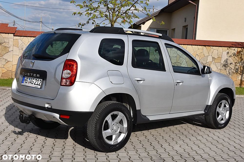 Dacia Duster 1.6 SCe Laureate S&S - 8
