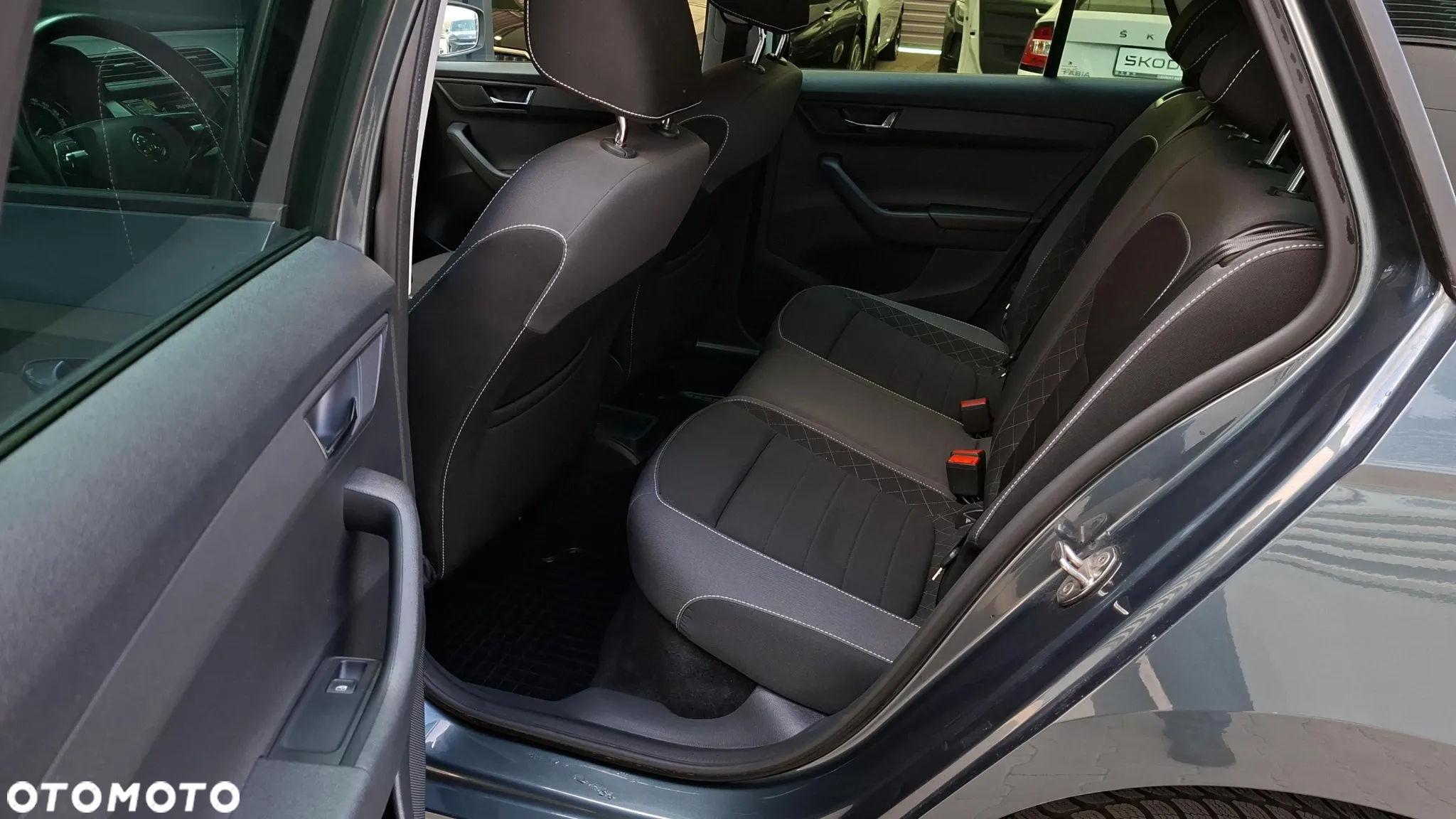 Skoda Fabia 1.0 TSI Ambition Plus - 12
