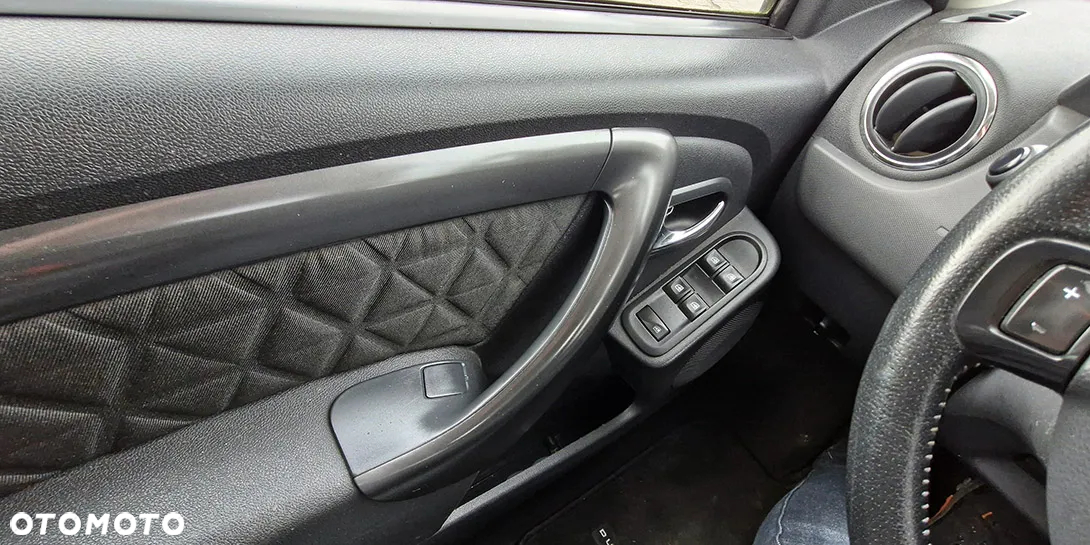 Dacia Duster TCe 125 4x2 Prestige - 13