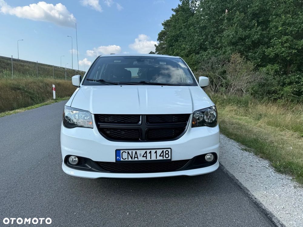 Dodge Grand Caravan 3.6 R/T - 2