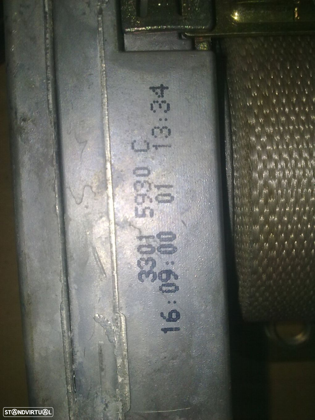 Pre-Tensor 33015930C MERCEDES W203 DIREITO - 2