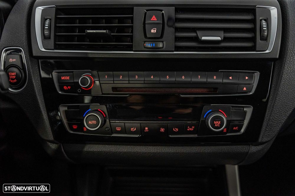 BMW 116 d Line Sport - 14