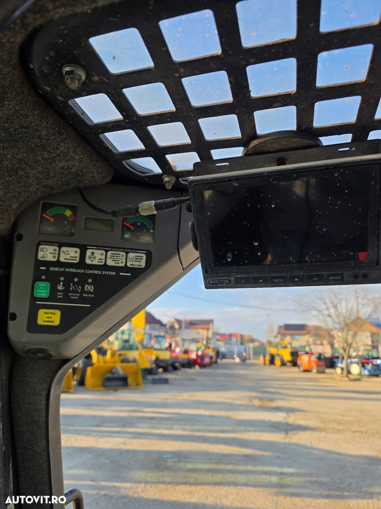 Bobcat 773 miniincarcator skidsteer - 9