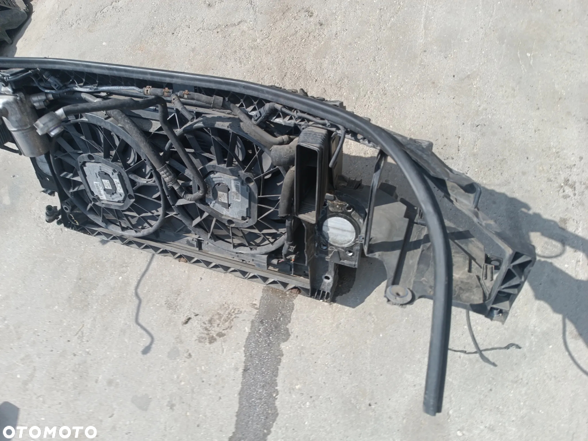 PAS PRZEDNI KOMPLETNY WENTYLATOR CHŁODNICE BELKA AUDI A8 D3 LIFT 4.2 TDI - 3