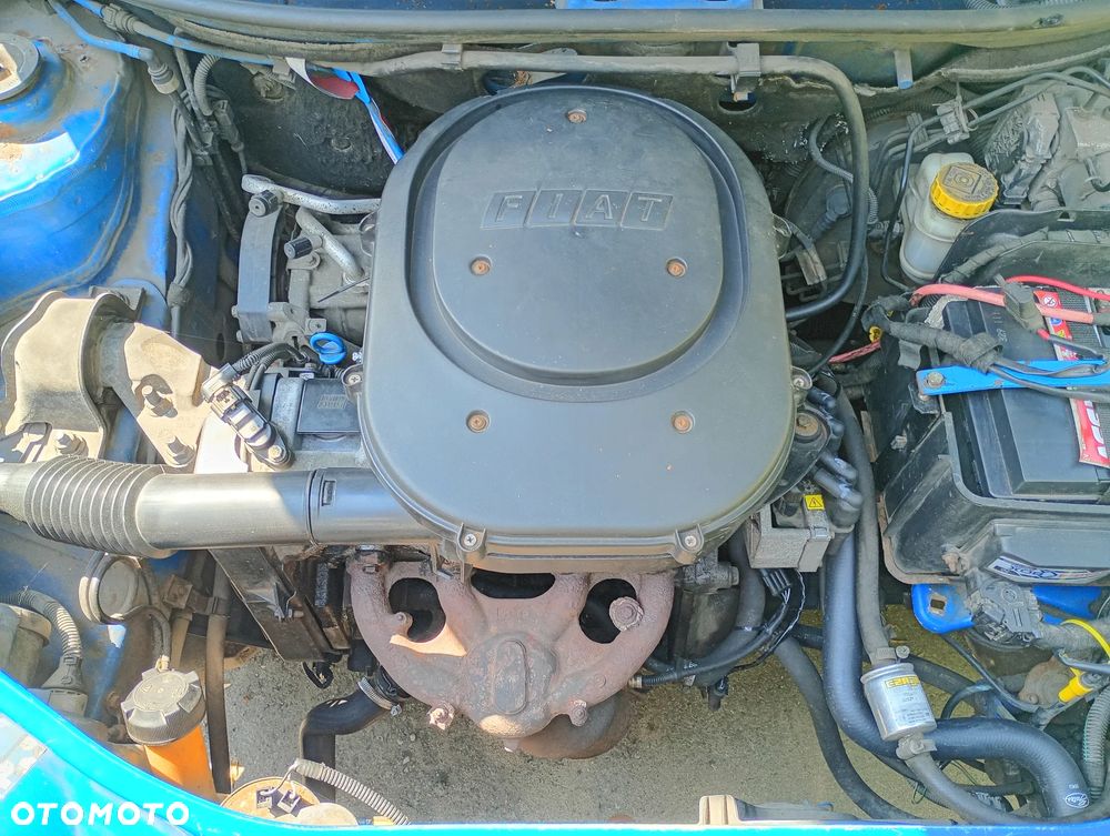 Fiat Punto 1.2 8V - 30