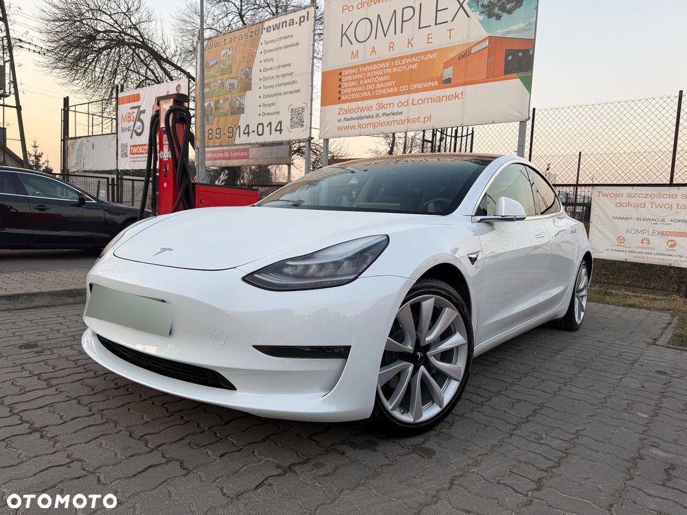 Tesla Model 3 Long Range AWD - 9