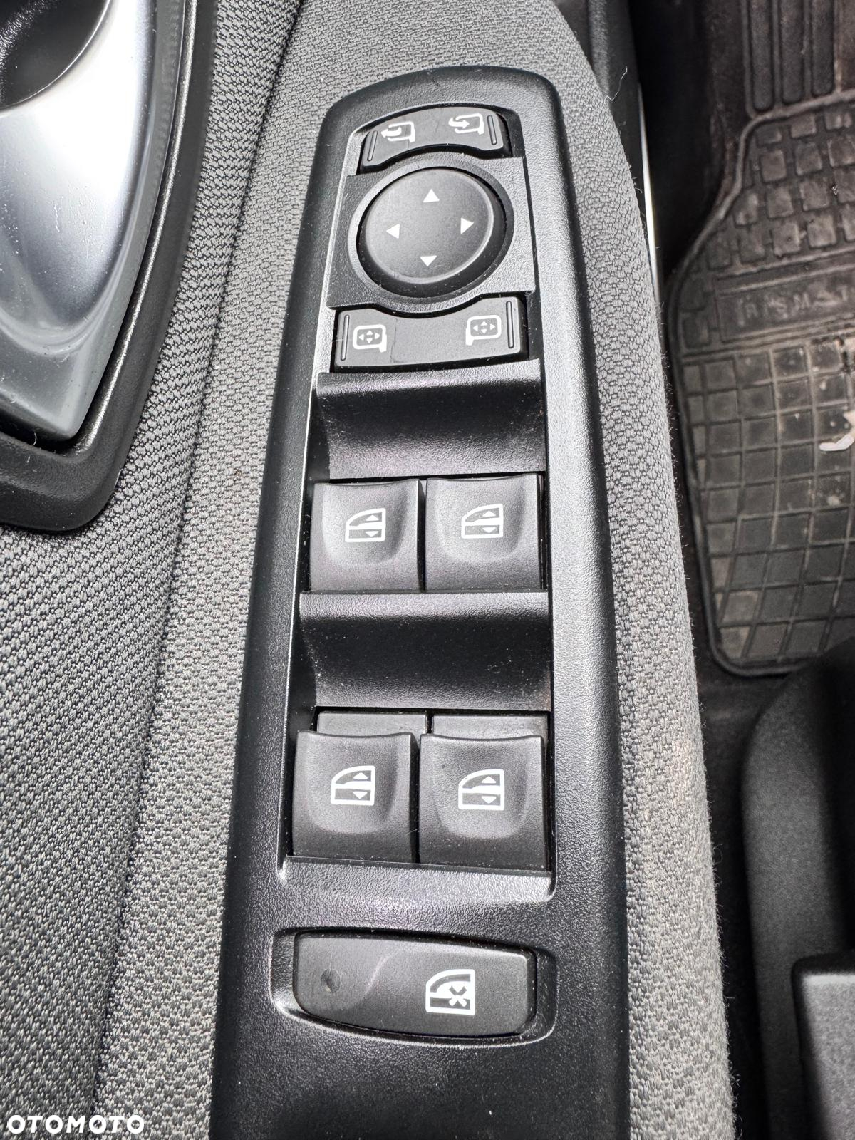 Renault Scenic - 27