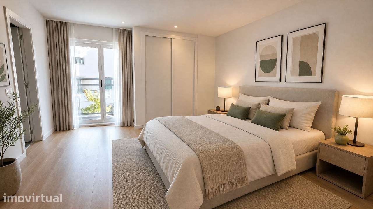 Apartamento T2 com parqueamento. Perto da Praia - Grande imagem: 4/25
