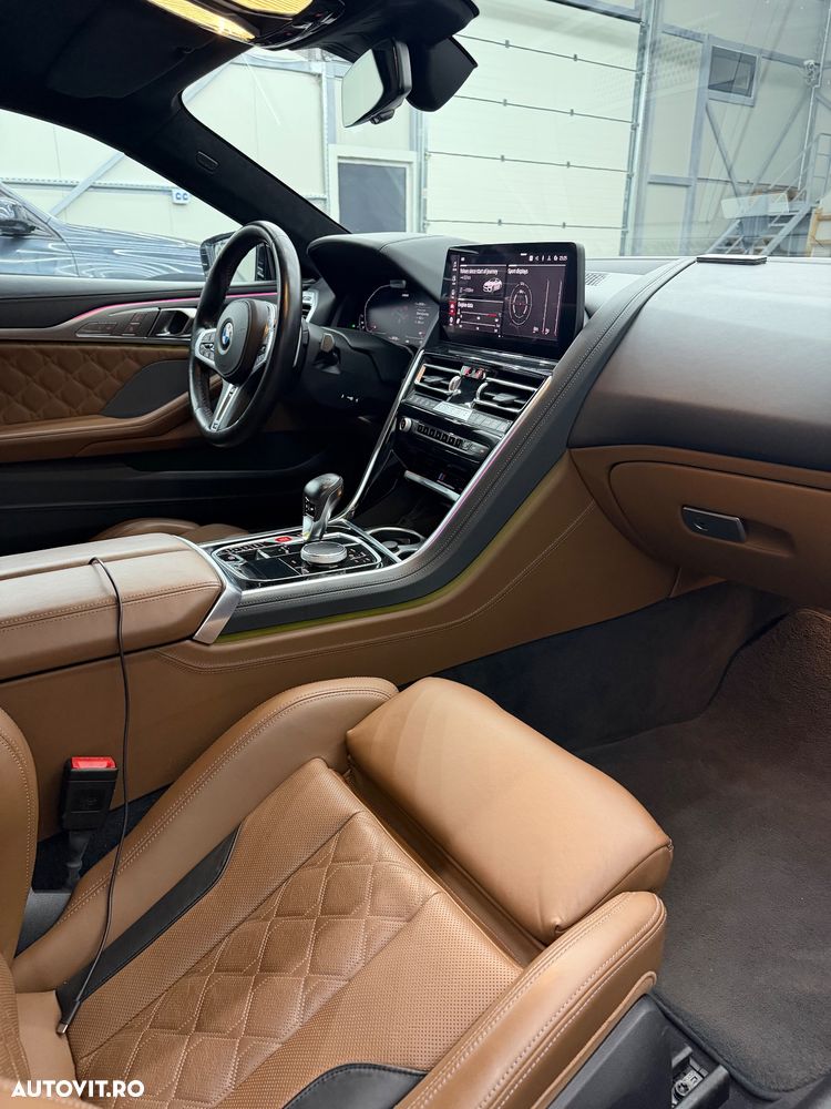 BMW M8 2023 — imagine 4