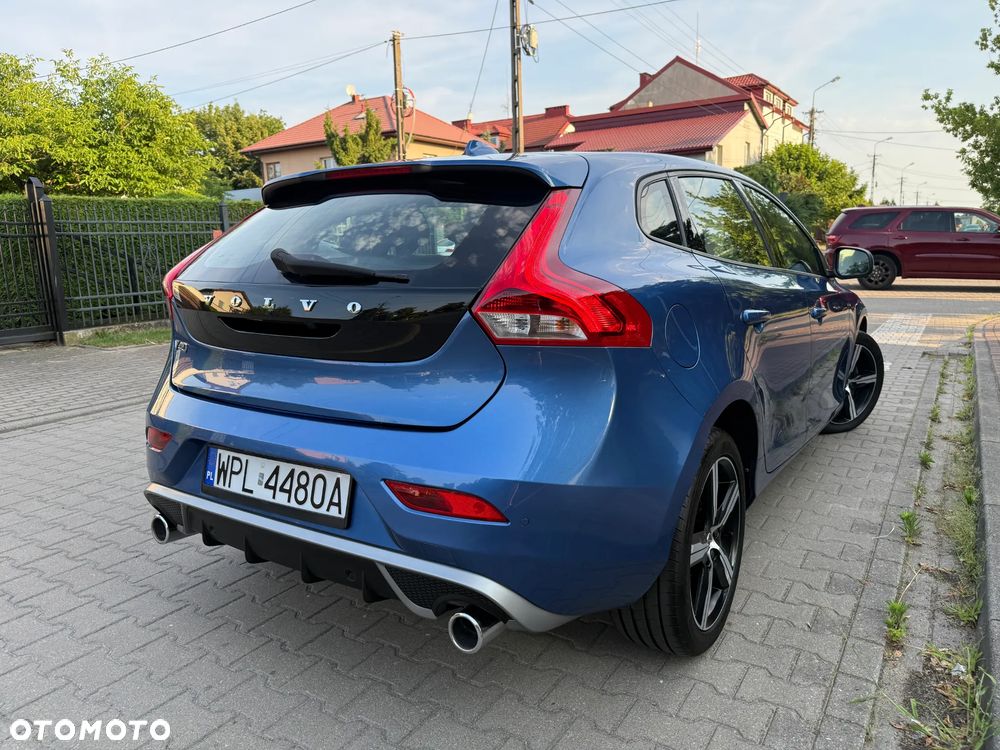 Volvo V40 D2 RDesign - 1