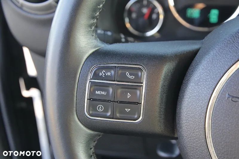 Jeep Wrangler - 29