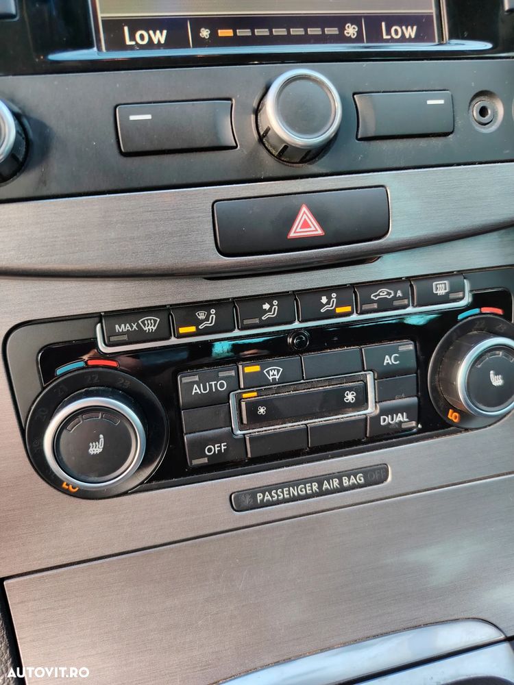 Volkswagen Passat 2011 photo 5