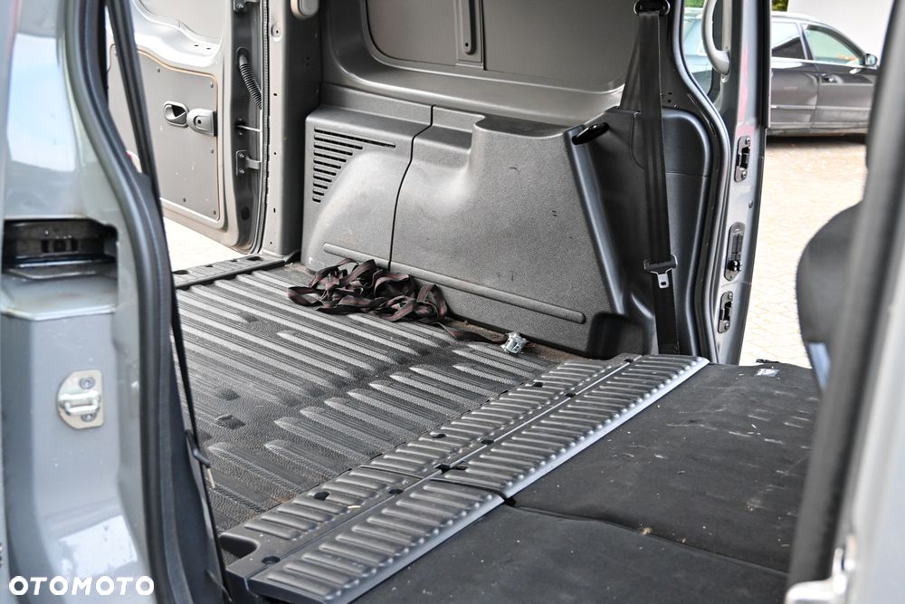 Mercedes-Benz Citan Mixto 415.605 - 20