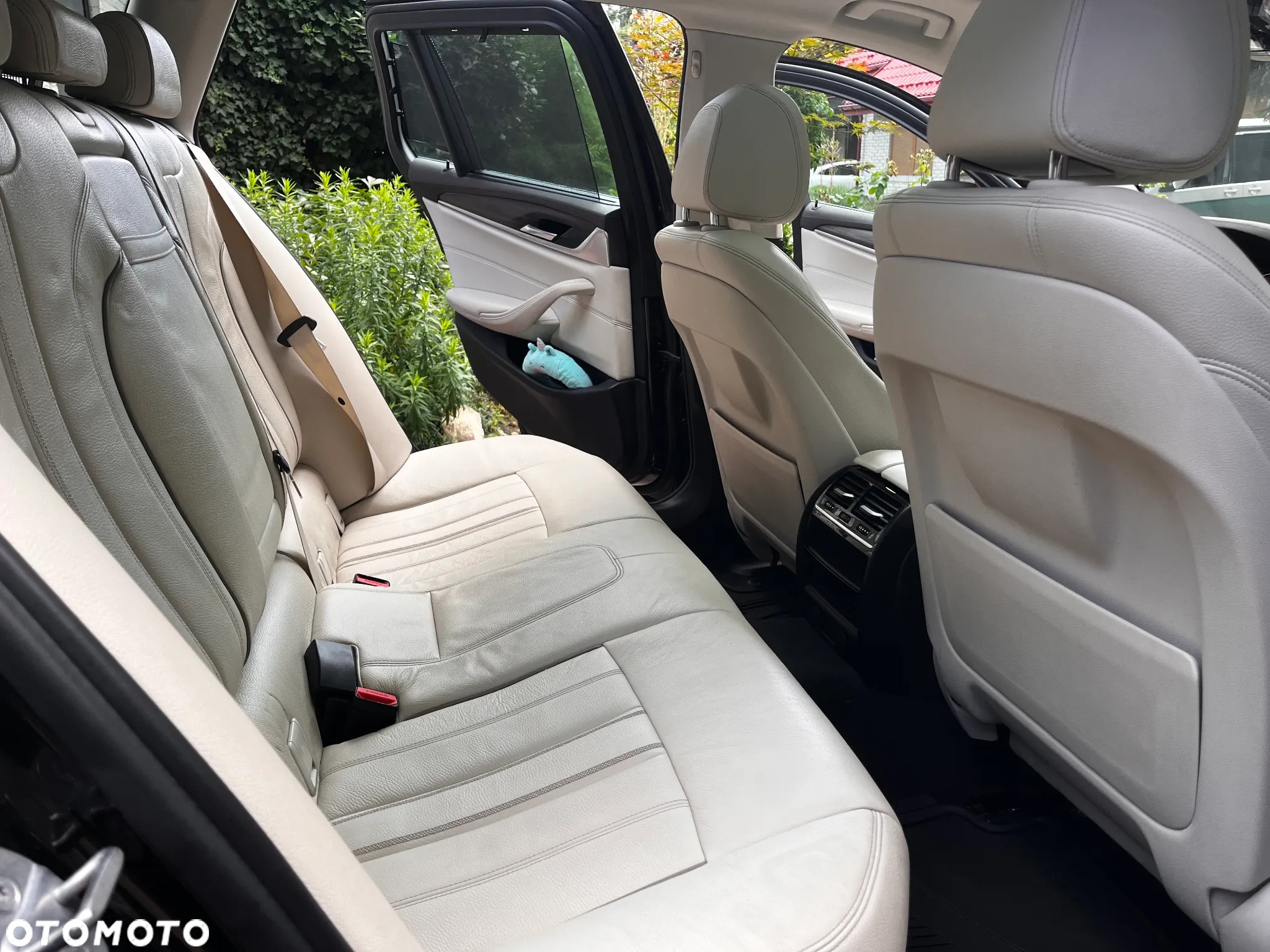 BMW Seria 5 520d Luxury Line - 13