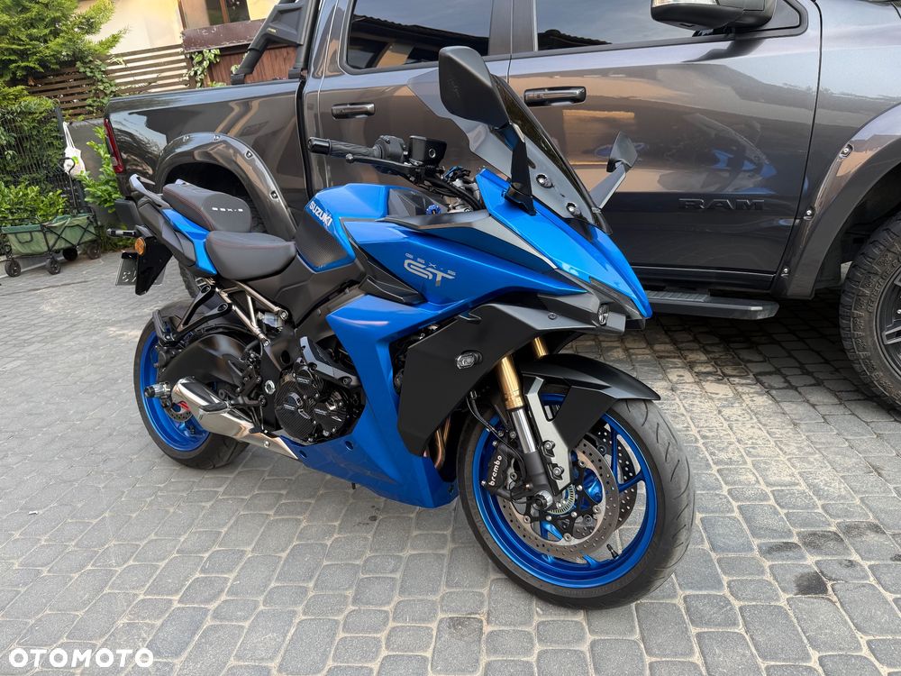 Suzuki GSX 1000 - 1
