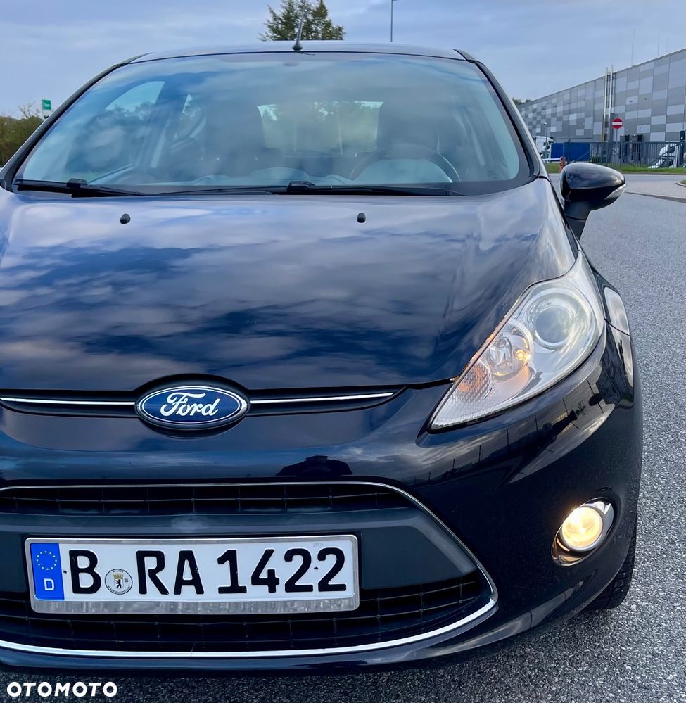Ford Fiesta 1.25 Ghia - 24