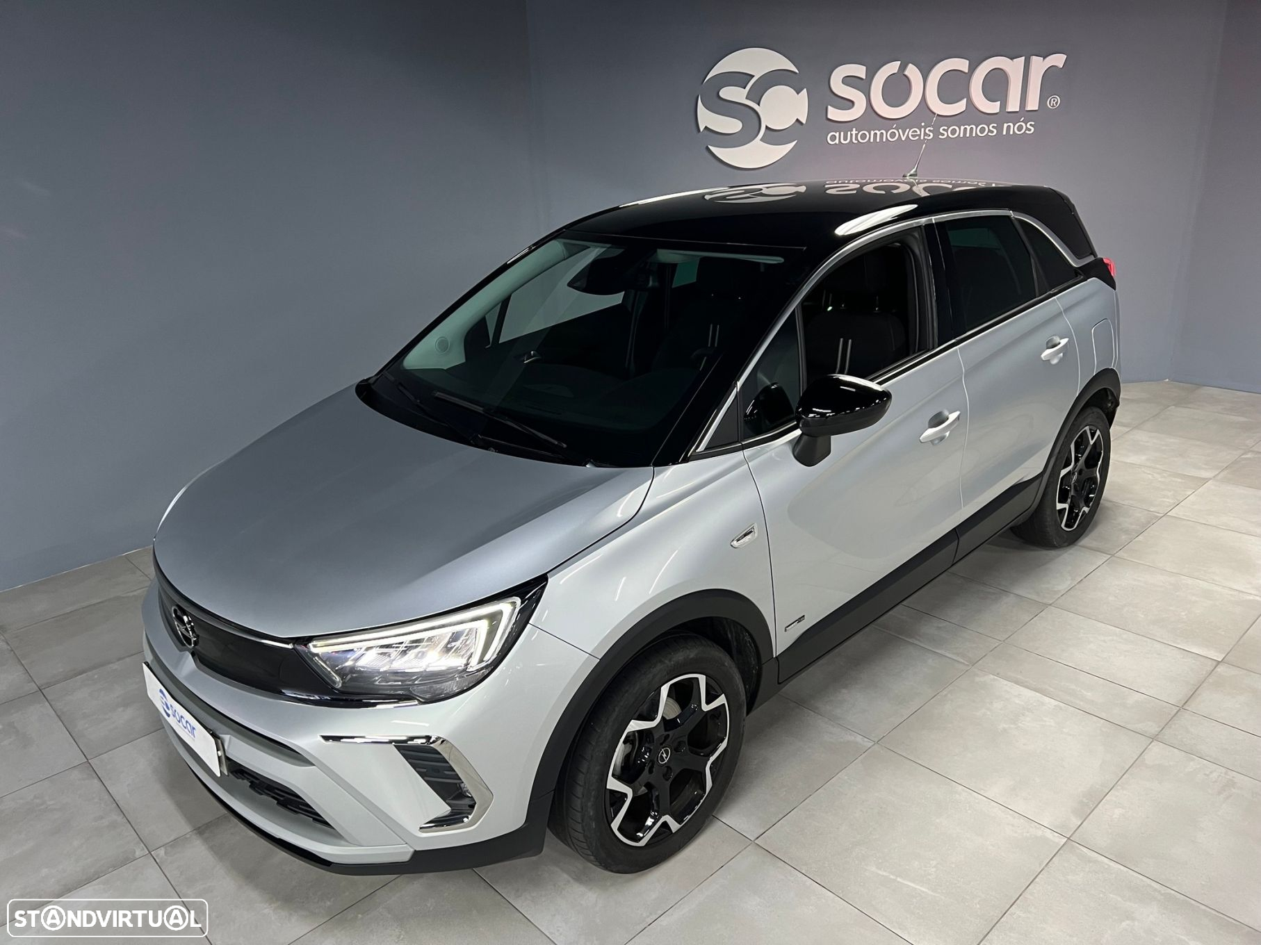 Opel Crossland 1.2 T Design & Tech - 4