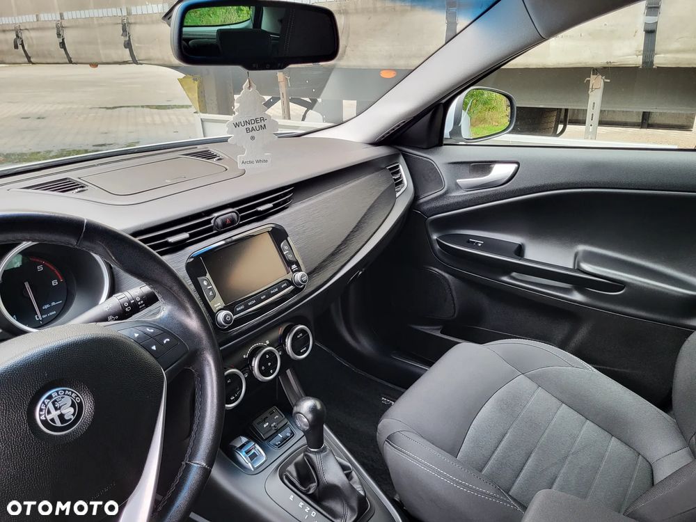 Alfa Romeo Giulietta 1.6 JTDM 16V TCT Super - 21