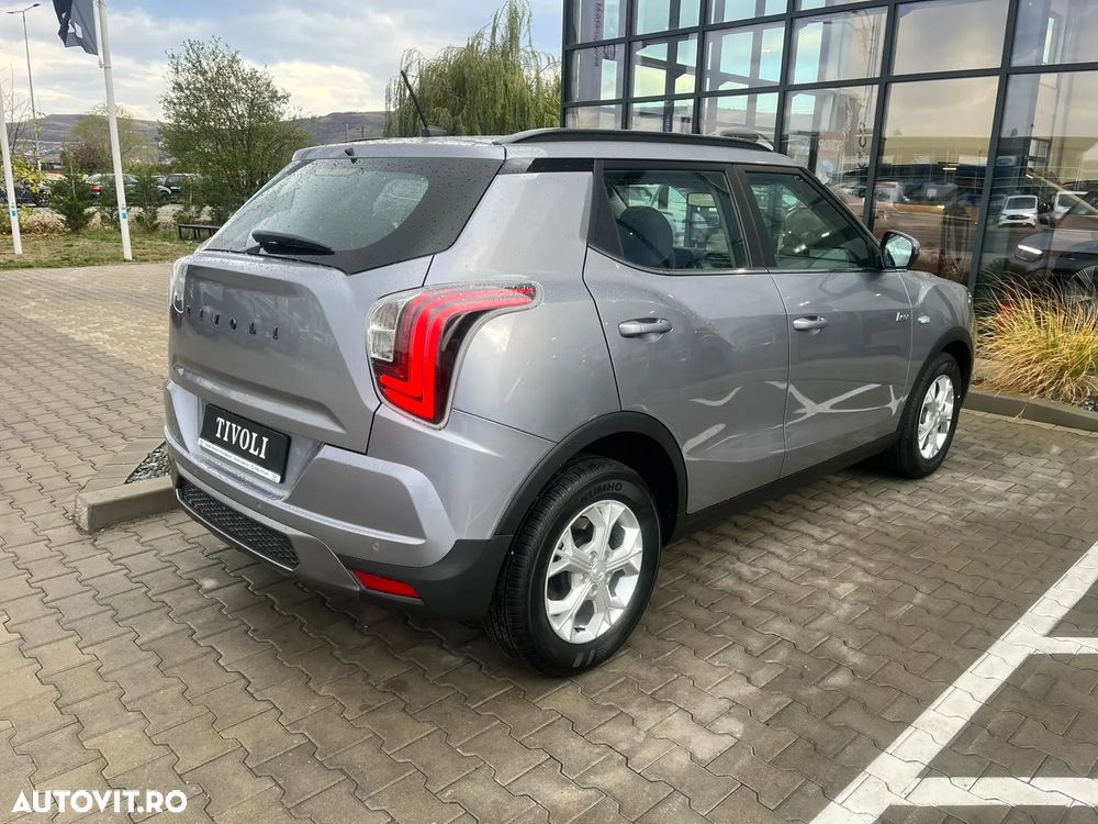 KGM Tivoli - 11