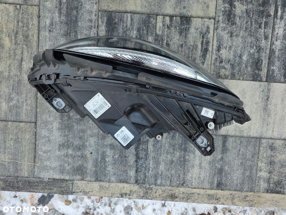 mercedes b klasa w246 246 lift lampa prawa przód full led performance a2469066201 - 8