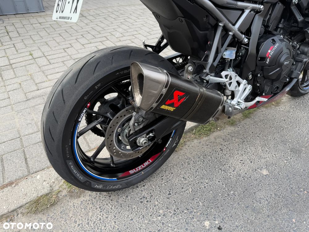 Suzuki GSX-R - 12