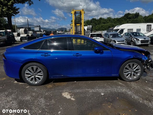 Toyota Mirai - 7