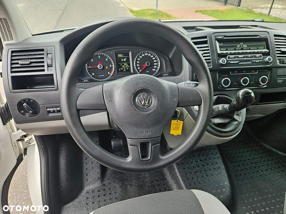 Volkswagen Transporter - 7