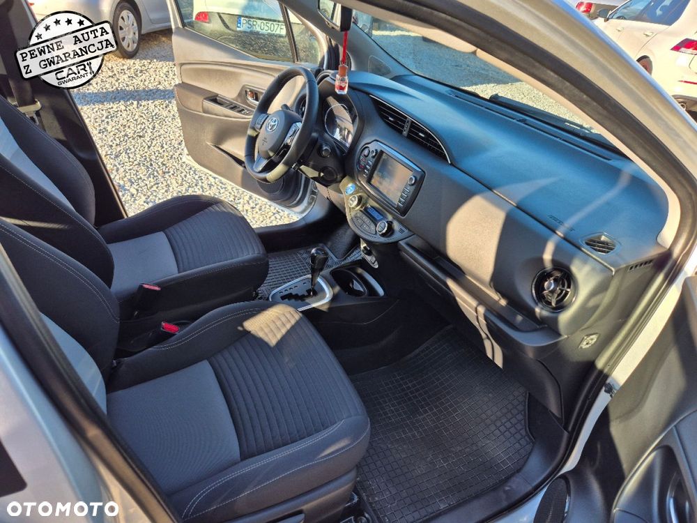 Toyota Yaris - 23