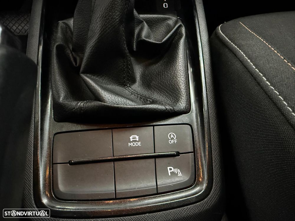 Skoda Kamiq 1.0 TSI Style DSG - 27