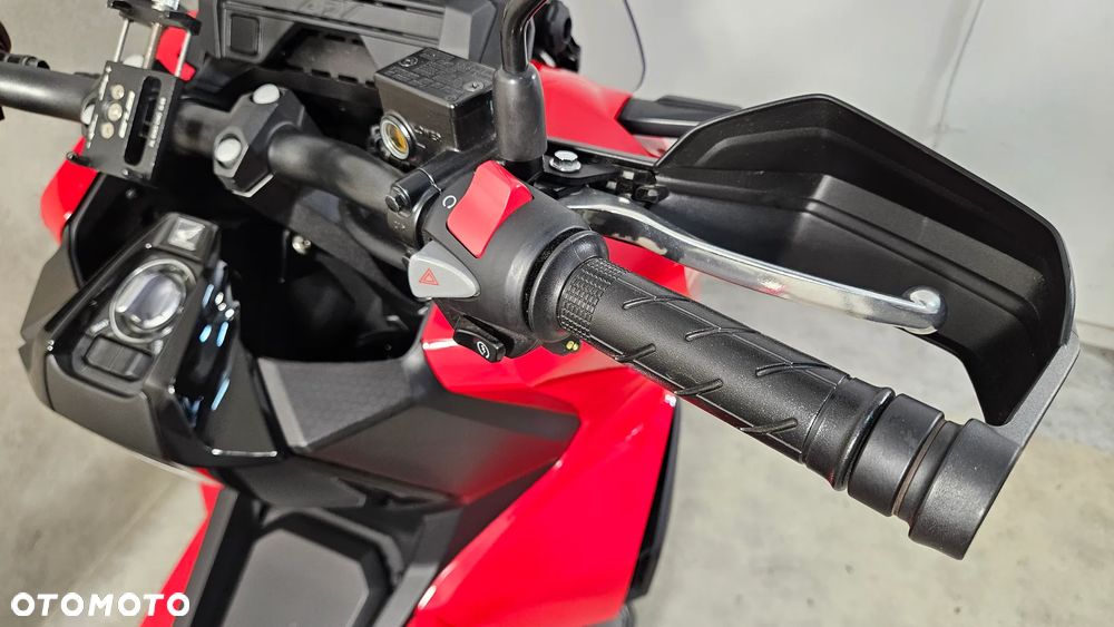 Honda ADV350 - 15
