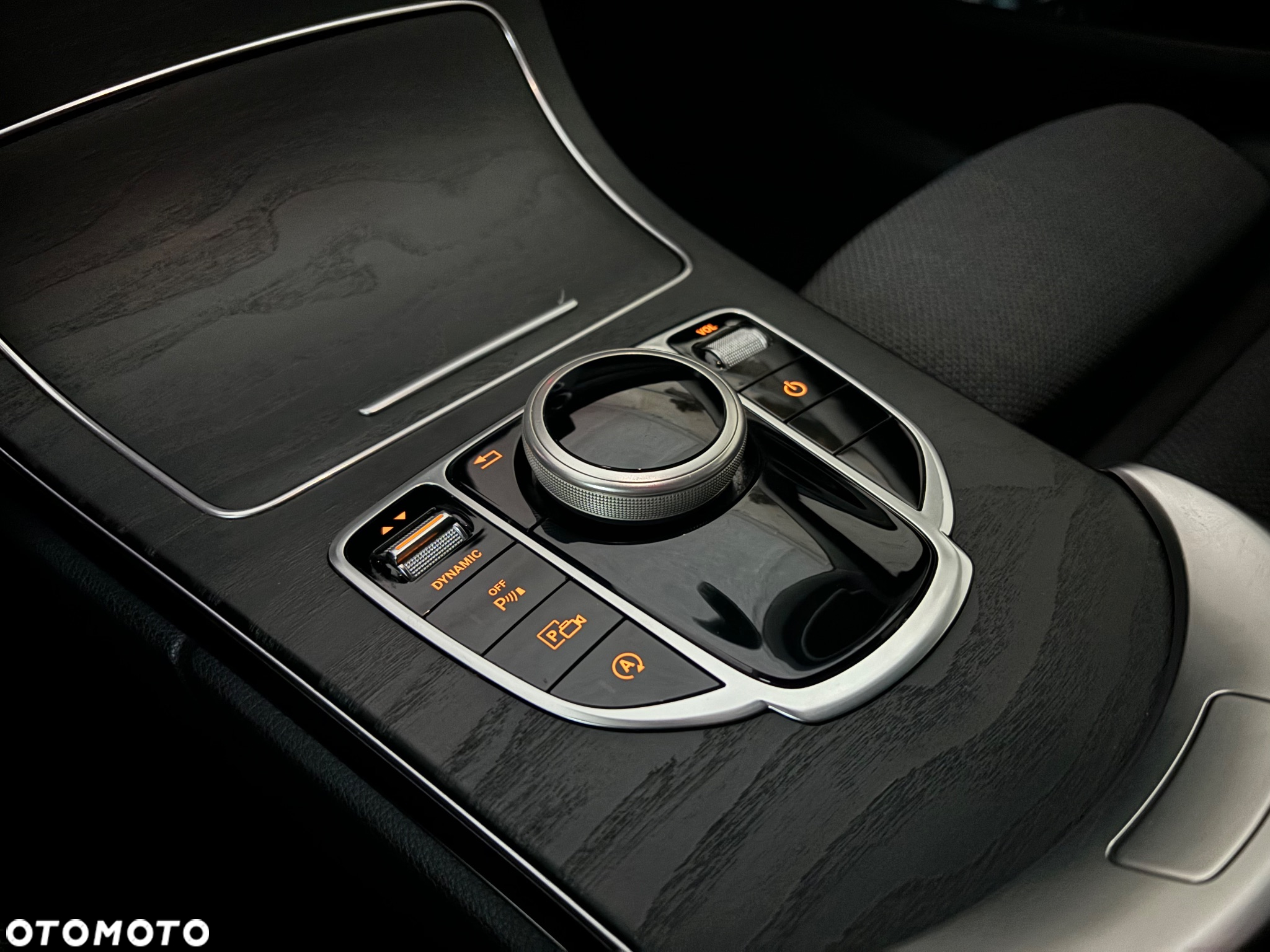 Mercedes-Benz Klasa C 180 d 9G-TRONIC - 16