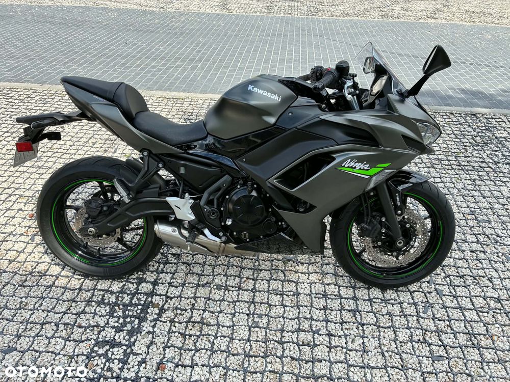 Kawasaki Ninja - 1