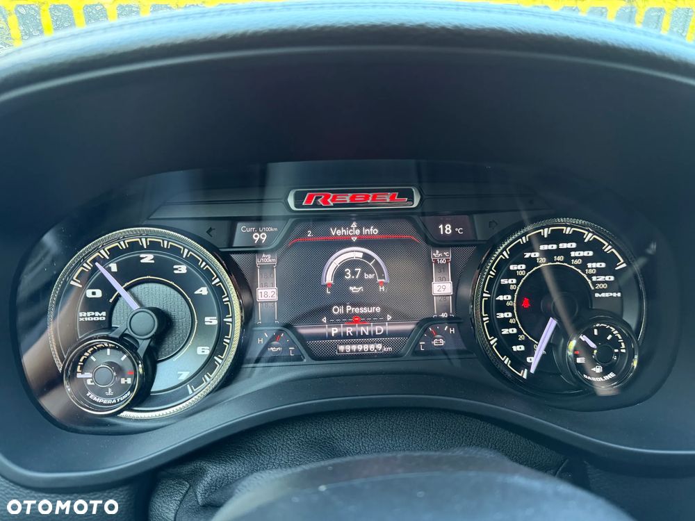 RAM 1500 5.7 Crew Cab Rebel - 37