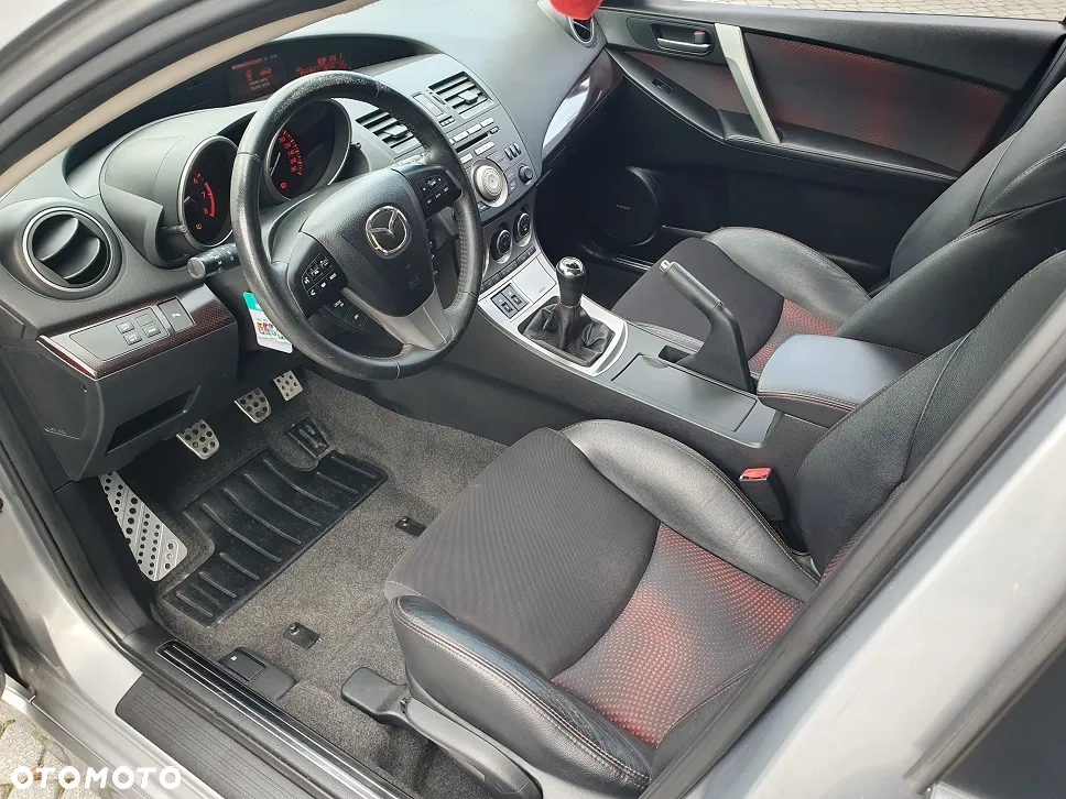 Mazda 3 2.3 MZR DISI Turbo MPS - 12