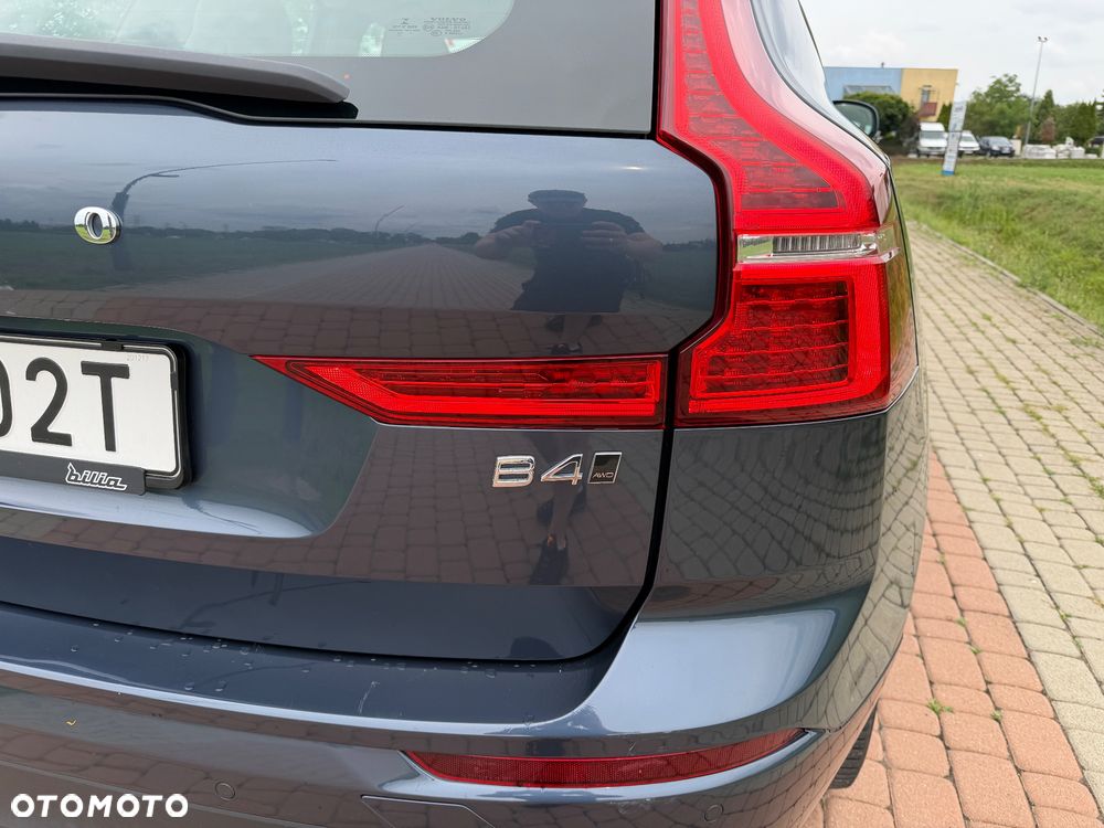 Volvo XC 60 B4 D AWD Momentum Pro - 15