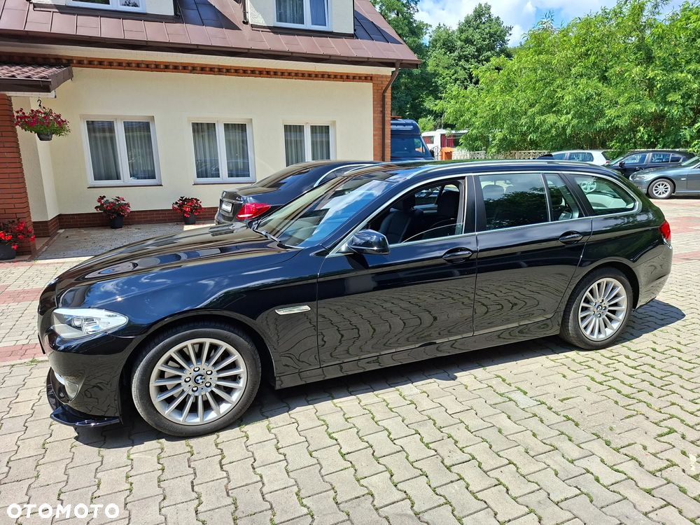 BMW Seria 5 528i - 8