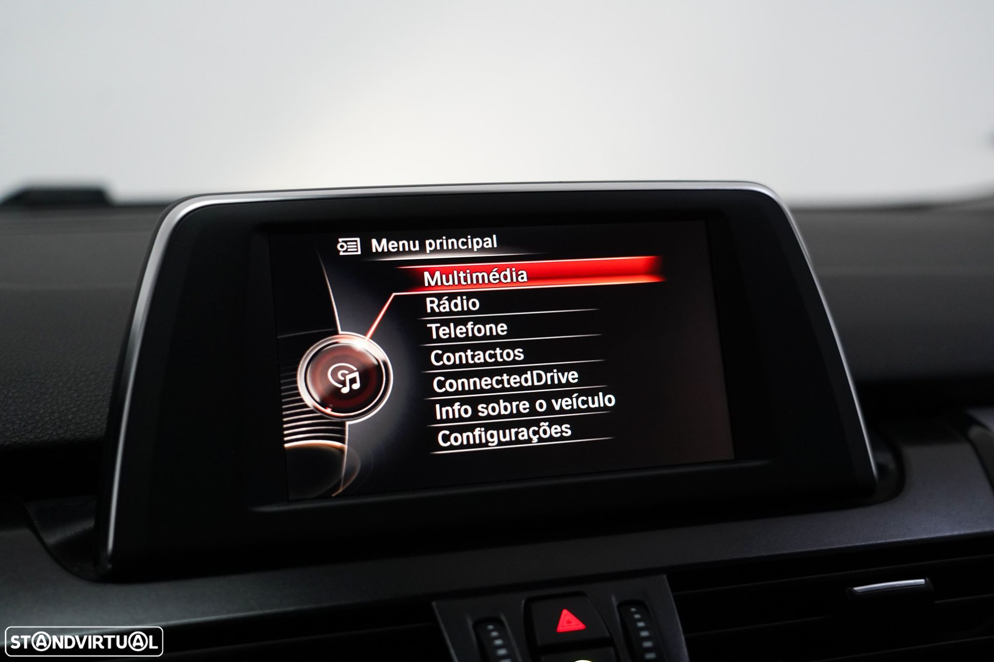 BMW 216 Gran Tourer i 7L - 12