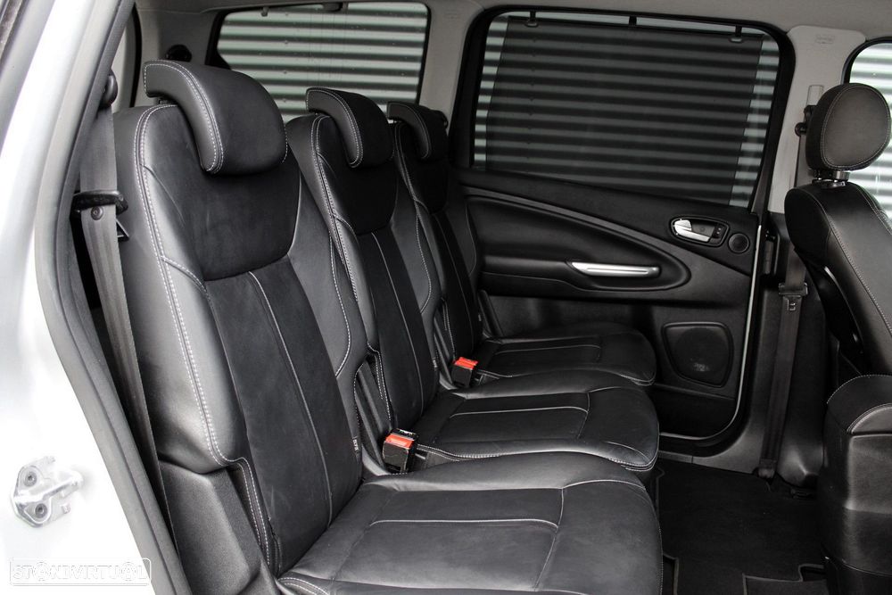 Ford Galaxy 2.0 TDCi Titanium - 31