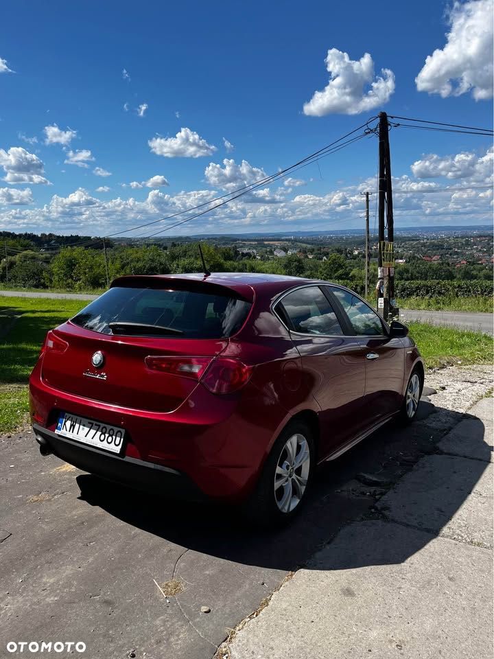 Alfa Romeo Giulietta - 1