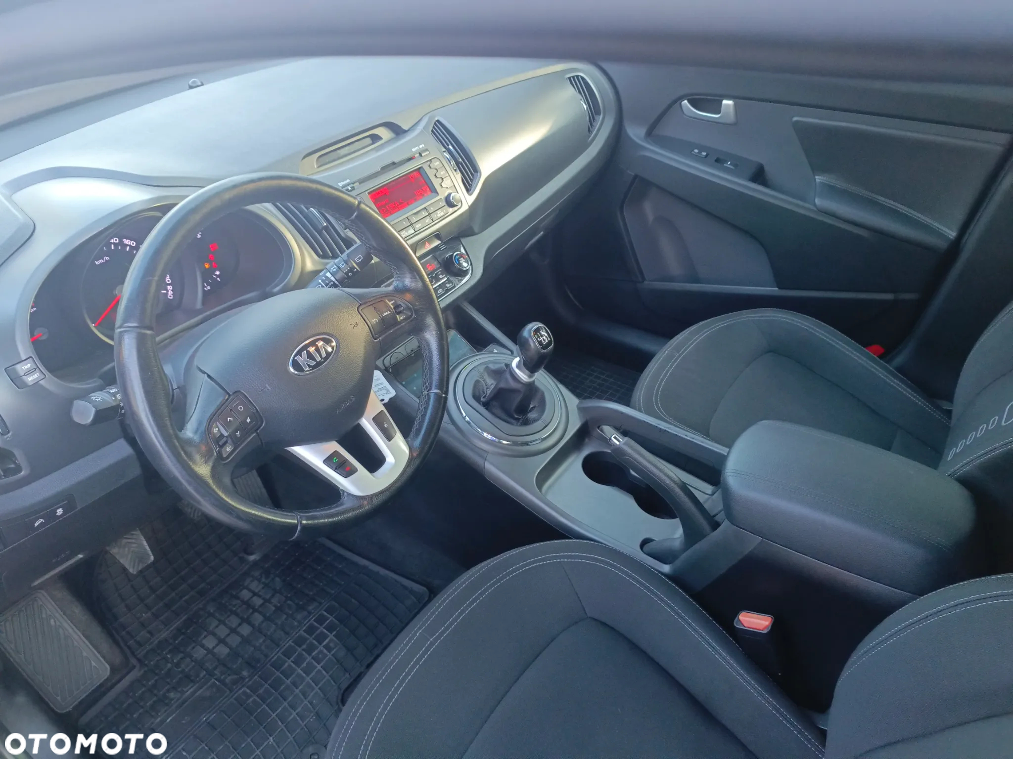 Kia Sportage 1.7 CRDI M 2WD - 17