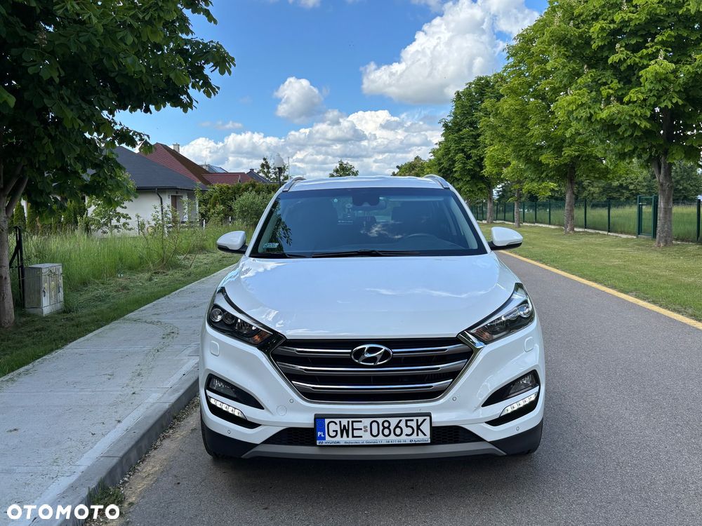 Hyundai Tucson 2.0 CRDI BlueDrive Style 2WD - 2