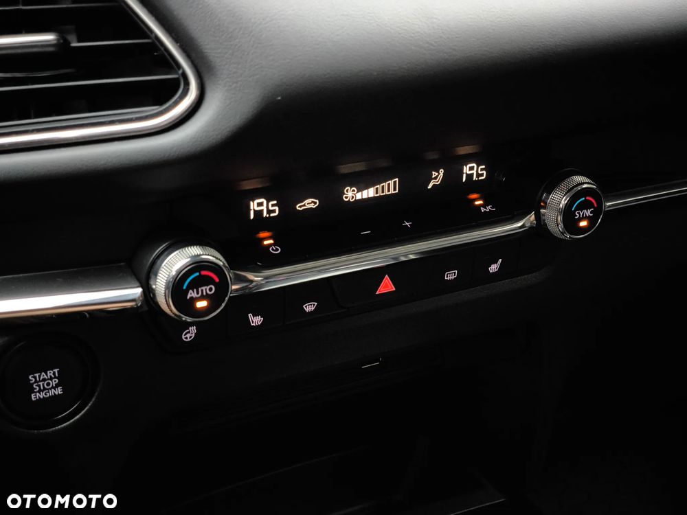 Mazda CX-30 SKYACTIV-G 2.0 M-Hybrid SELECTION - 17