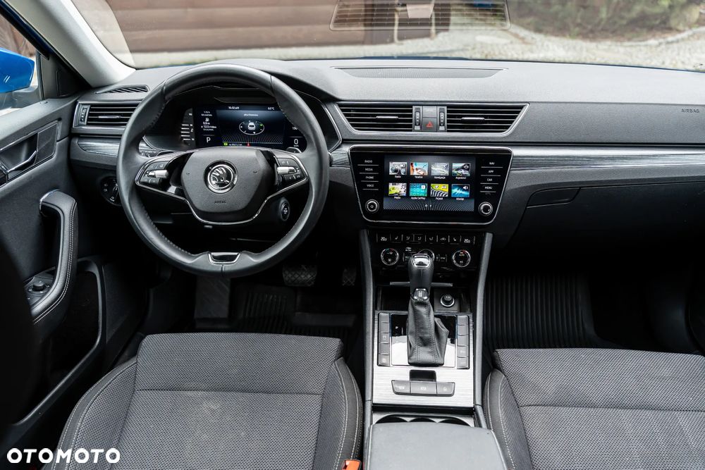 Skoda Superb 2.0 TSI Style DSG - 34