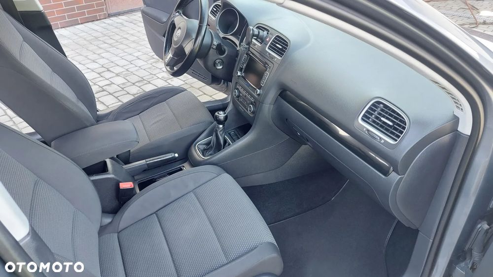 Volkswagen Golf 1.4 TSI Comfortline - 11