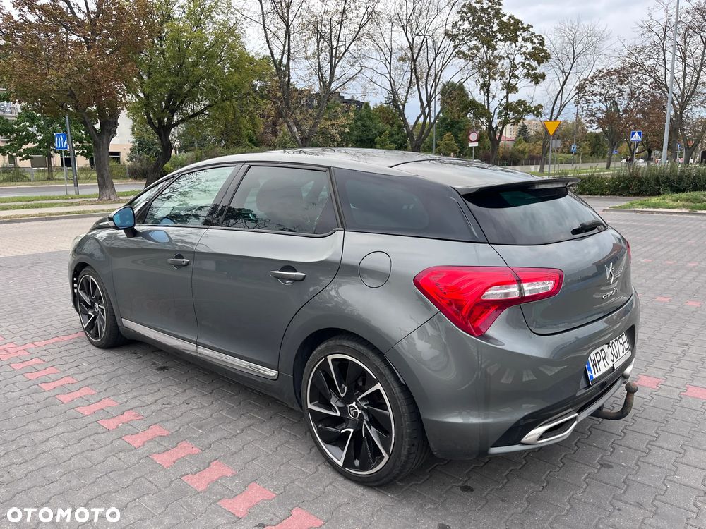 Citroën DS5 2.0 HDi SportChic - 4