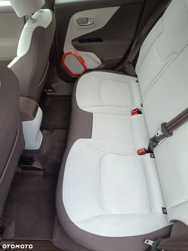 Jeep Renegade - 7