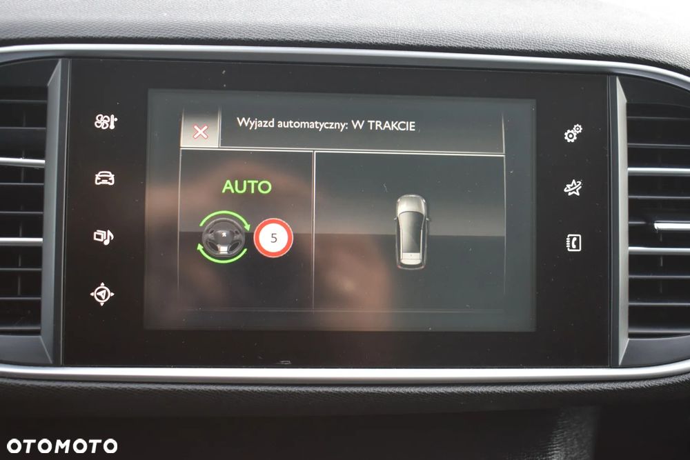 Peugeot 308 BlueHDi FAP 150 Stop&Start Automatik Allure - 29