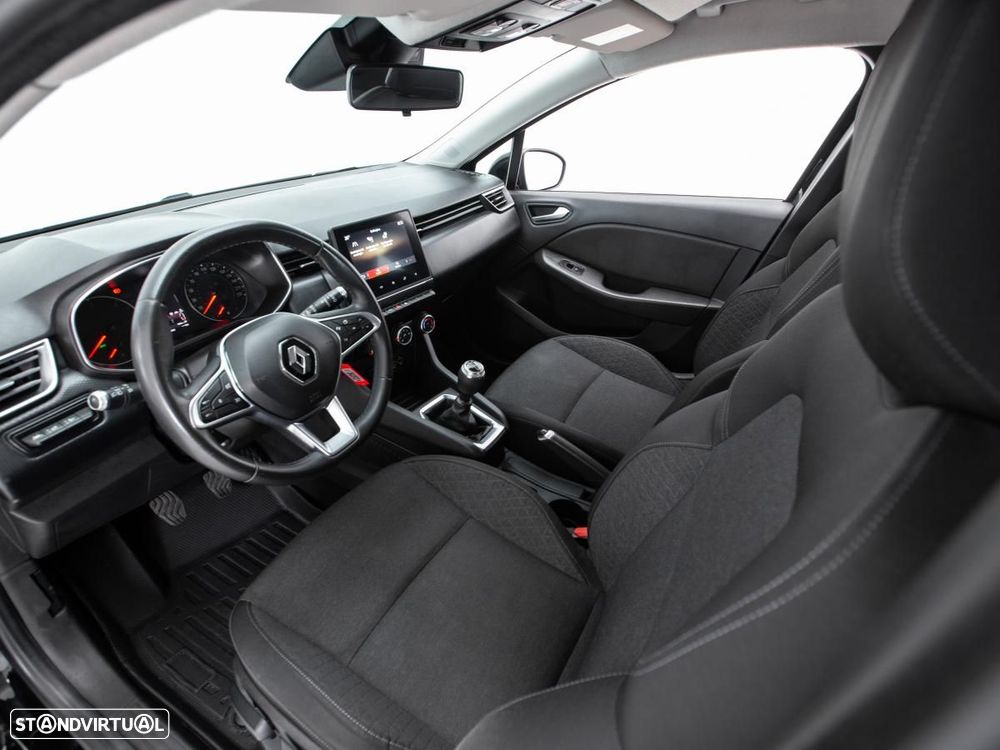 Renault Clio - 7