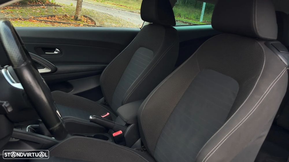 VW Scirocco 2.0 TDI R-Line - 33