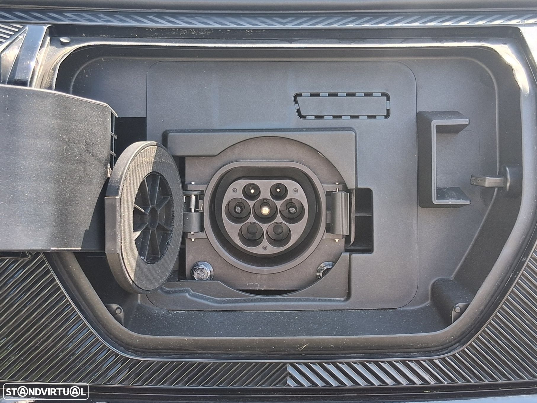 Dacia Spring Electric 45 Essential - 14
